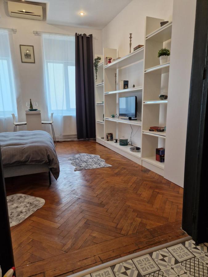 Boheme Cismigiu Studio Bucarest Esterno foto